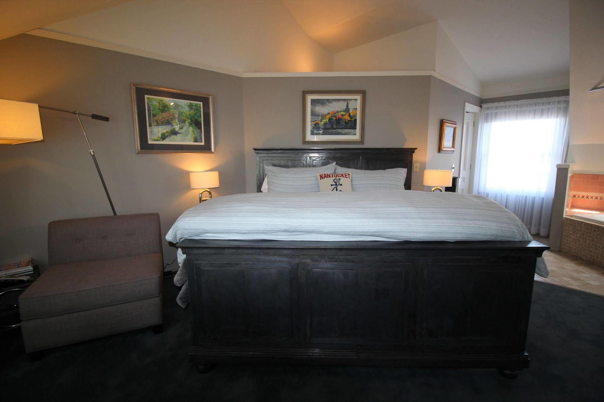 Nantucket Whale Inn, Half Moon Bay Esterno foto